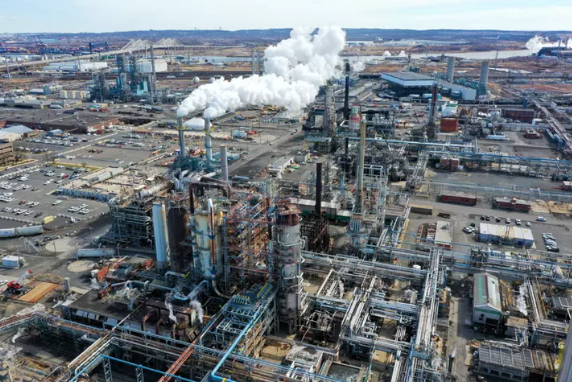 La guerre au Moyen-Orient creuse l’appétit des pays pétroliers