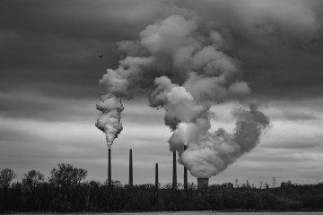 Air pollution linked to depressive symptoms in adolescents