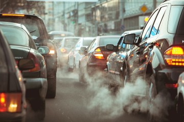 Czechia behind push to weaken car pollution standards