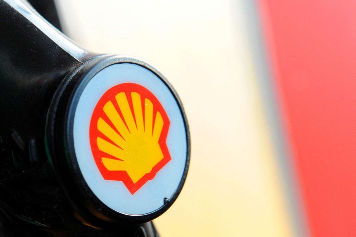 Environment group warns Shell board on liability for emission targets