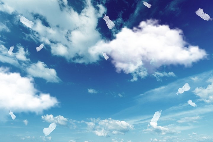 Des scientifiques trouvent des microplastiques dans les nuages
